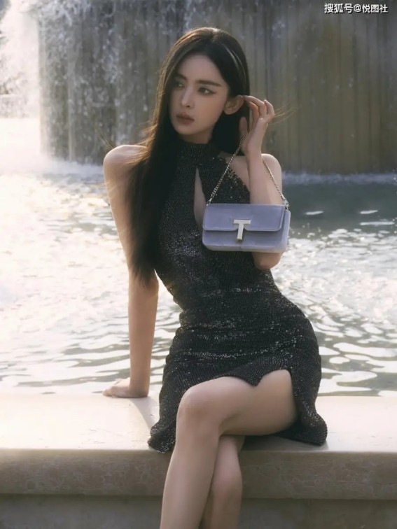 内娱爽文天花板：姐姐们的寻欢作乐，从不由他人定义